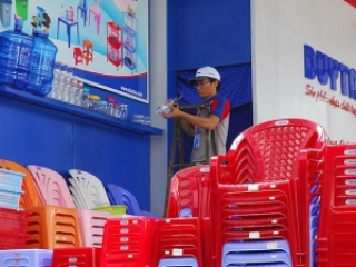 Thái, Hàn, Nhật thi nhau thâu tóm nhựa Việt