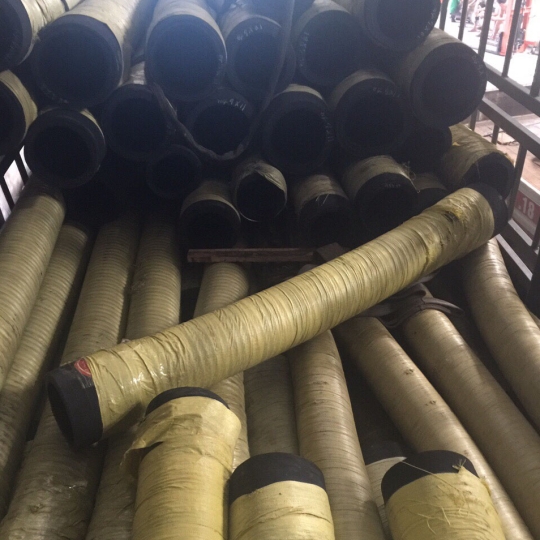 ỐNG CAO SU (SÙNG) BƠM HÚT CÁT