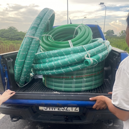 ỐNG GÂN NHỰA XANH