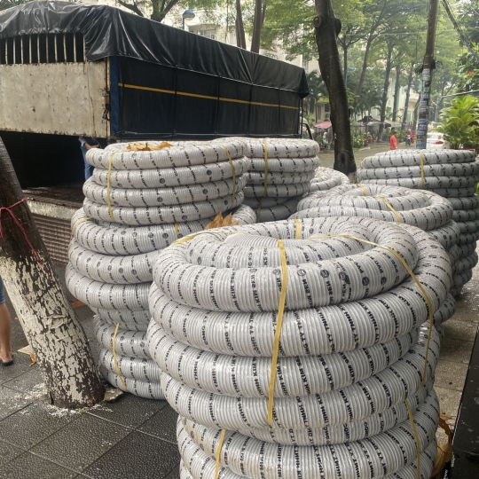 ỐNG HÚT BỤI GÂN NHỰA